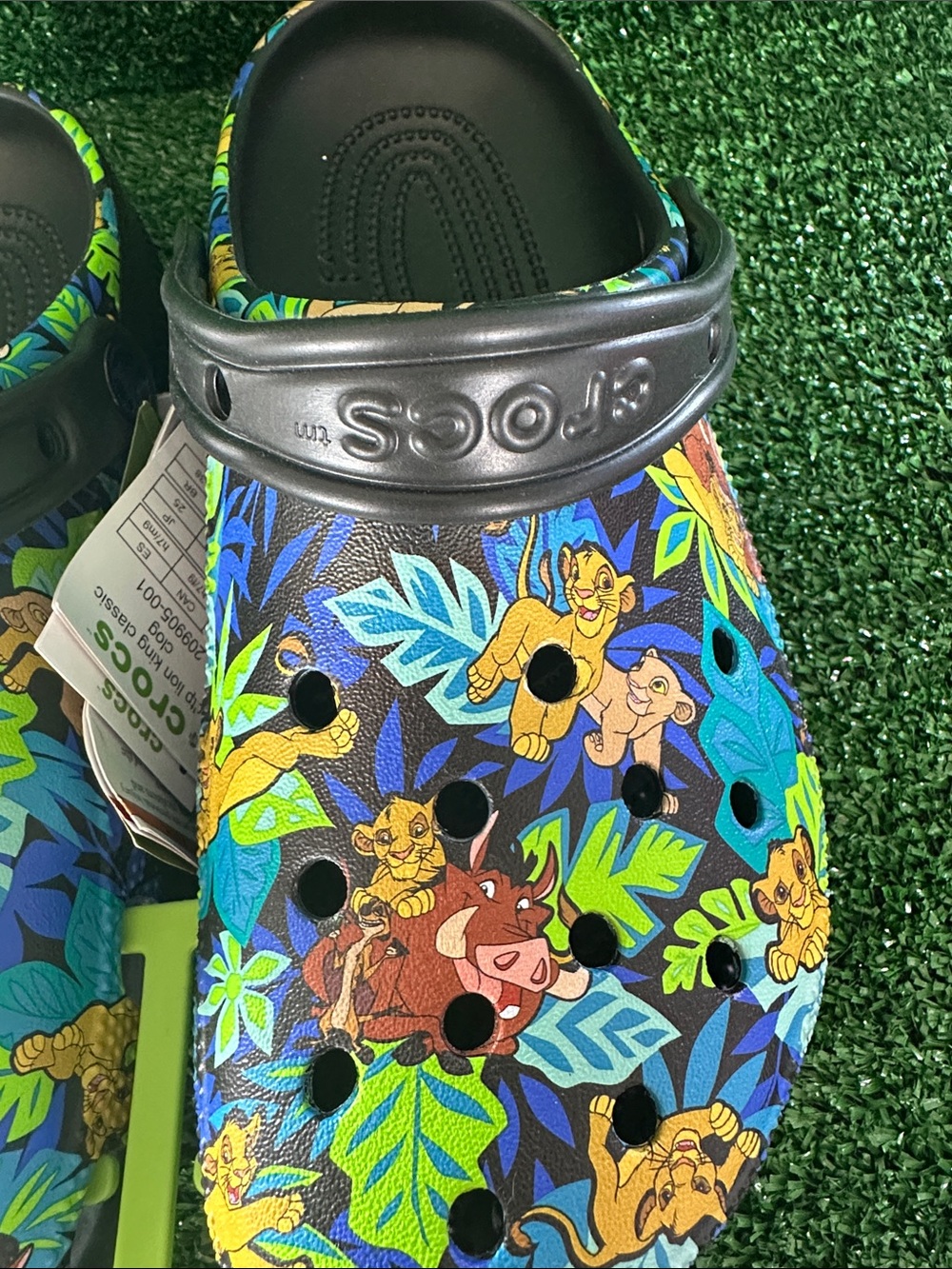 CROCS Kids' Black Tropical Lion King Sandals - Picture 9 of 11